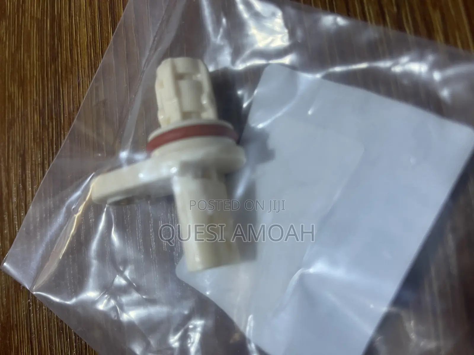 Original Chevrolet Cruze Camshaft Position Sensor.