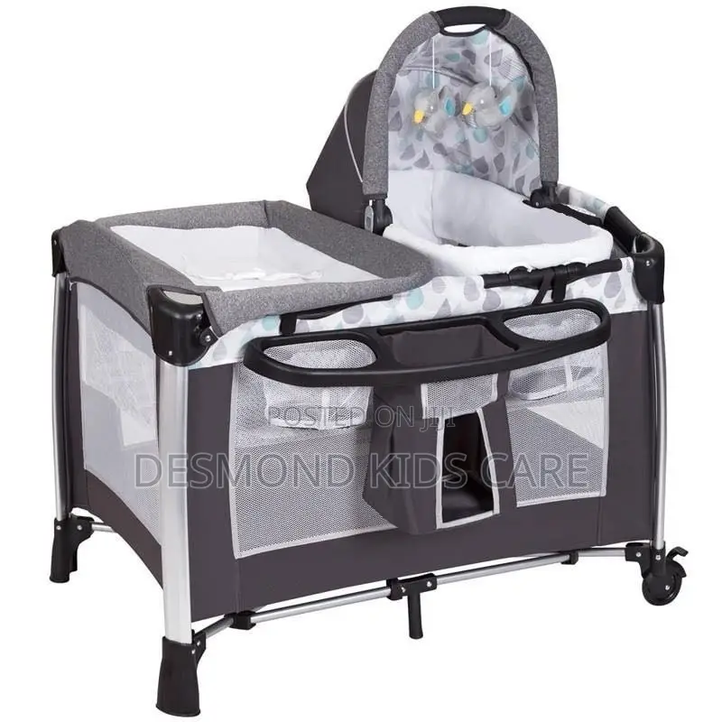 Baby’S Foldable Cot With Carrier Car Seat