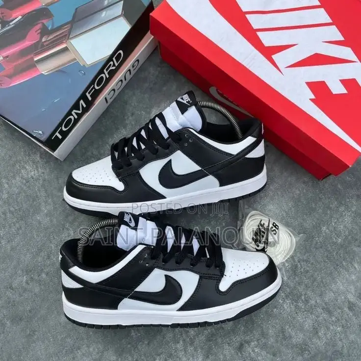 Nike Panda