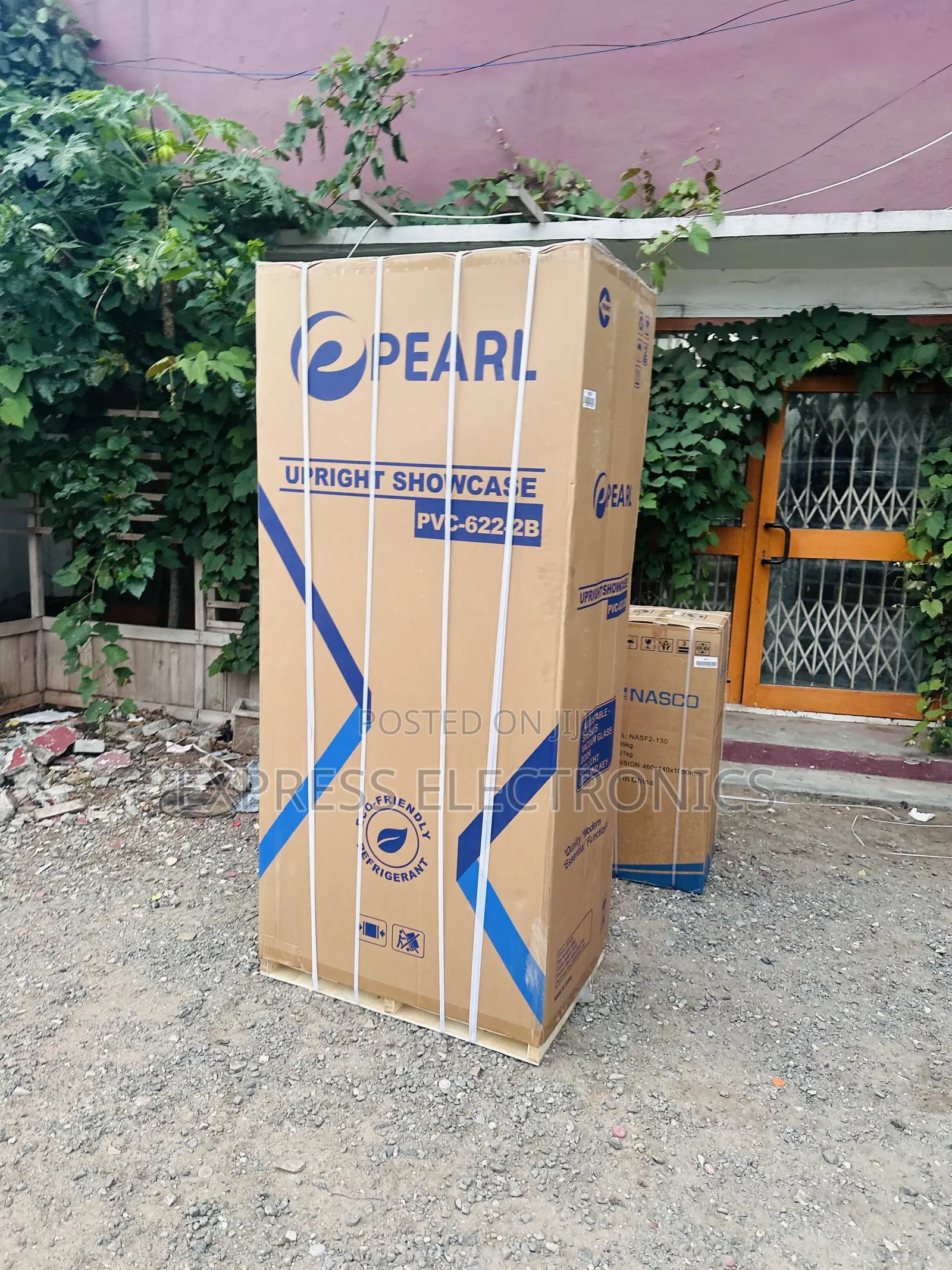 Auto Defrosting Display 500L Fridge Pearl PVC-622-2b