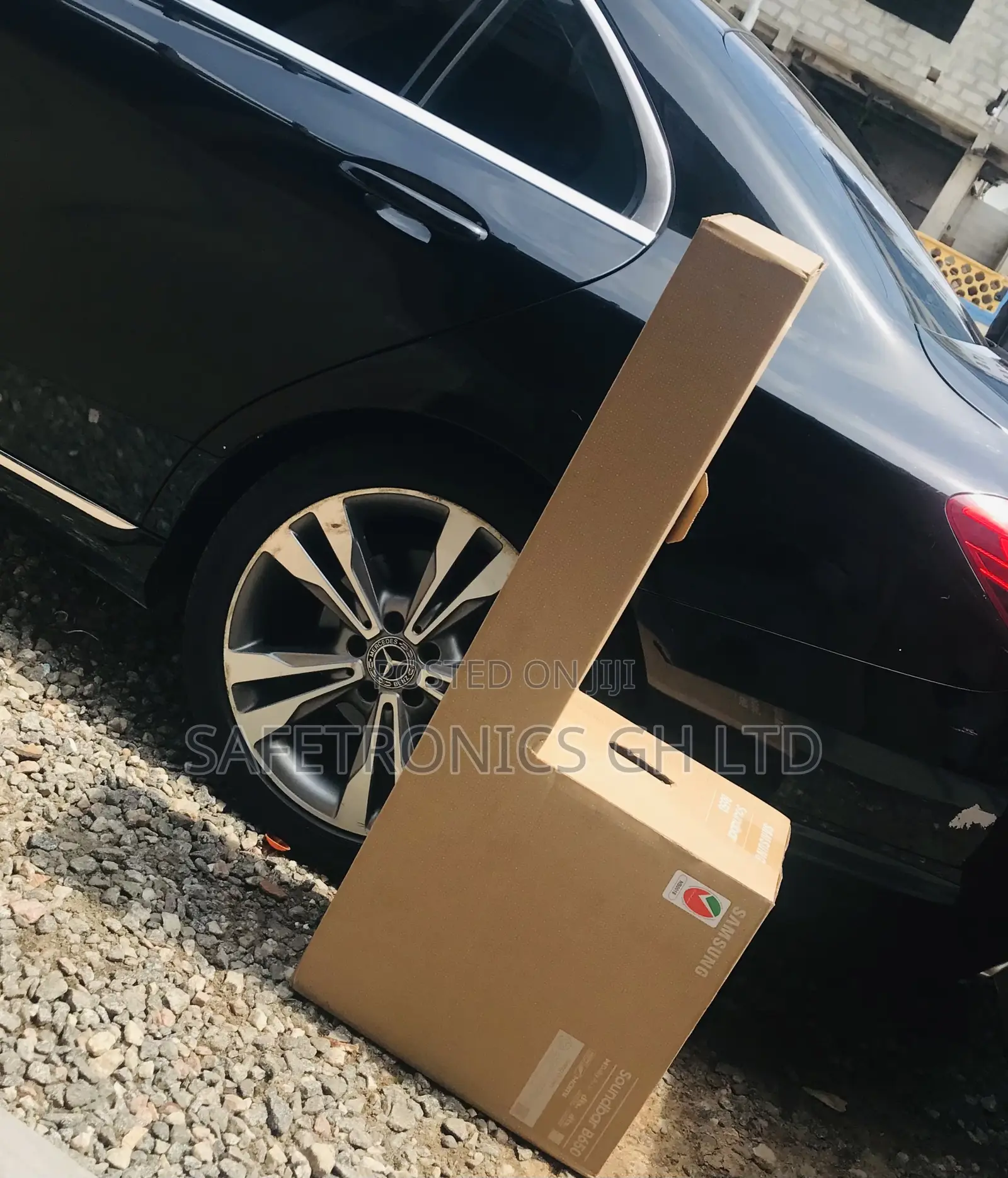 Authentic (Black) Bluetooth Wireless B650 Samsung Soundbar 
