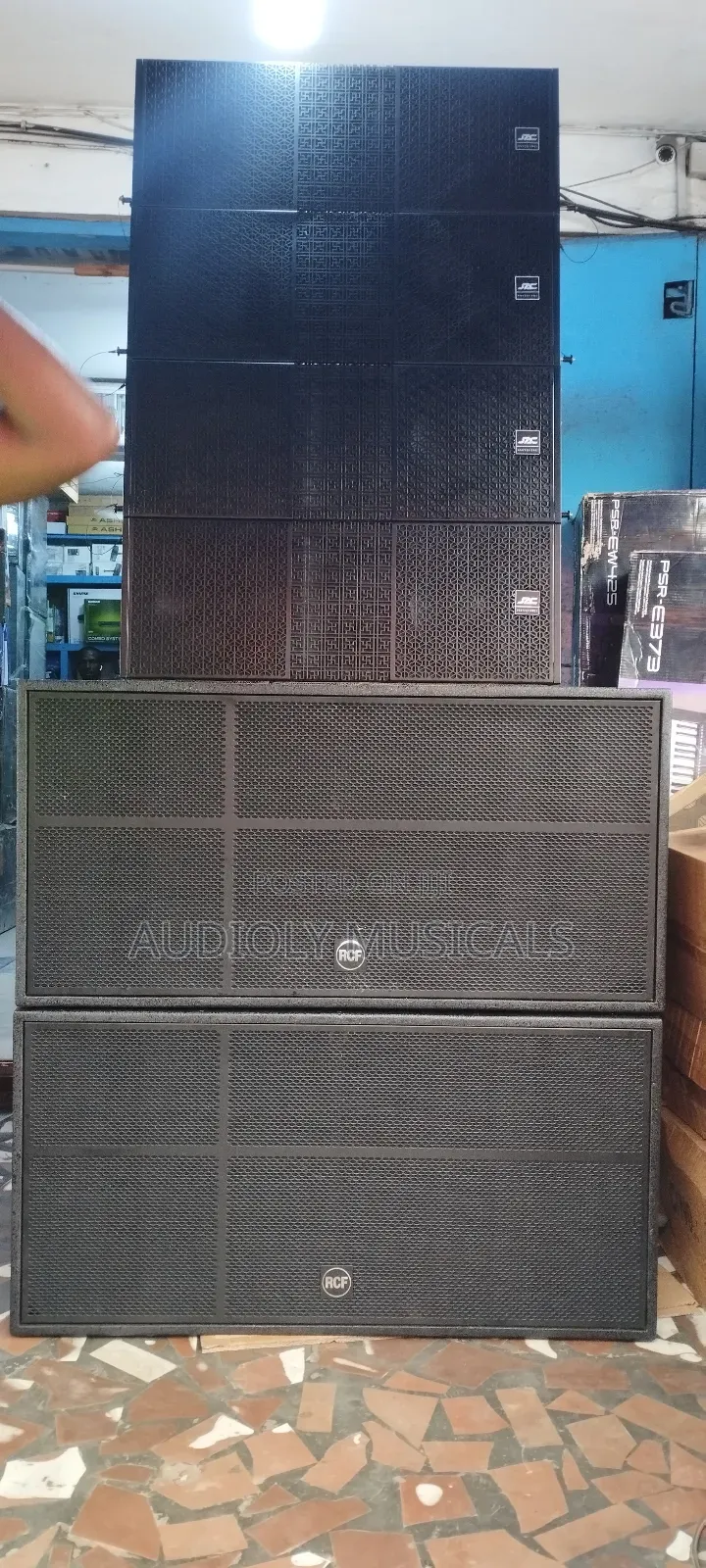 Jac 12inches Line Array Speakers and RCF Double Sub Speaker