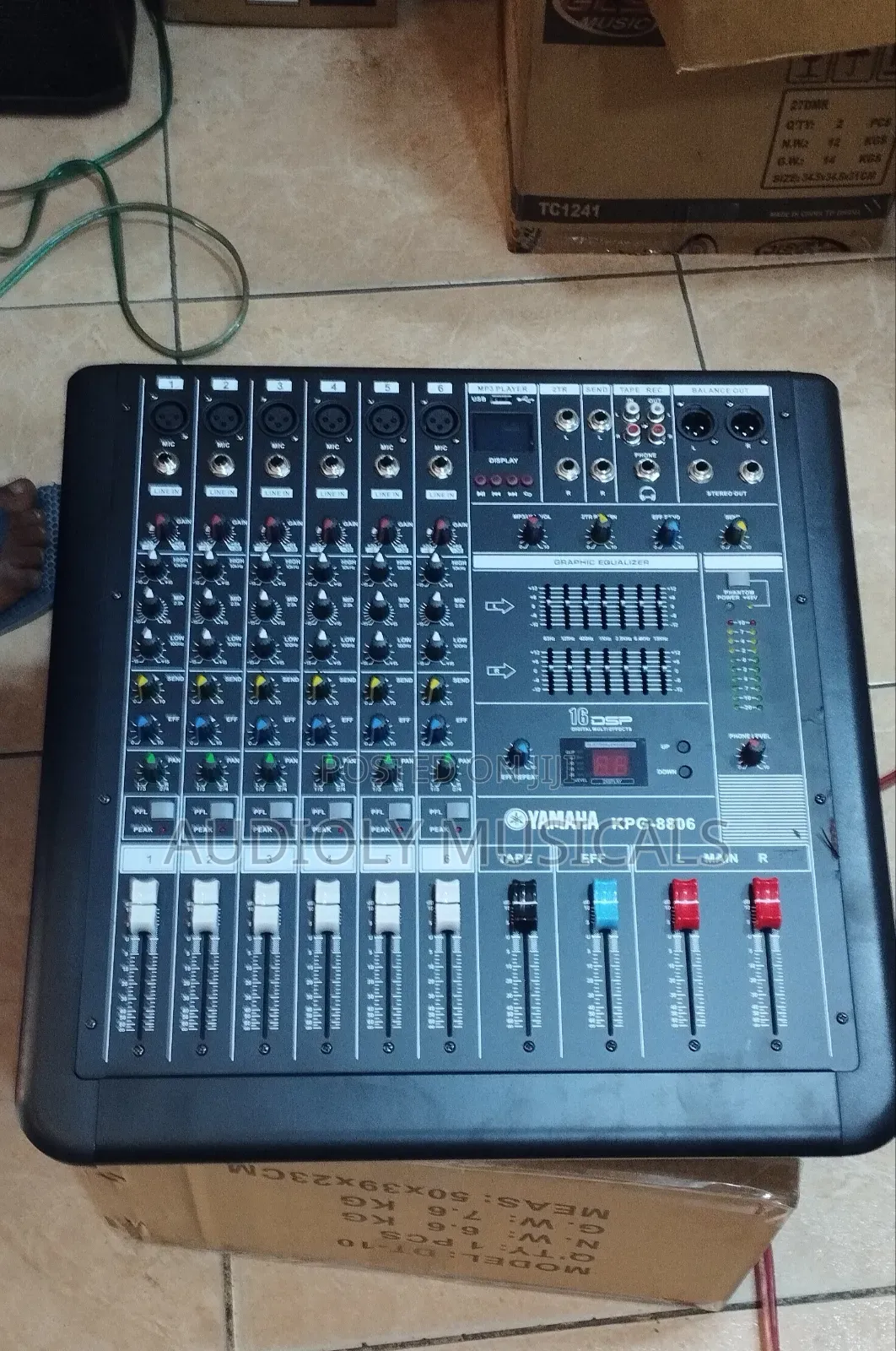 Yamaha 6-Channel Powered Mixer