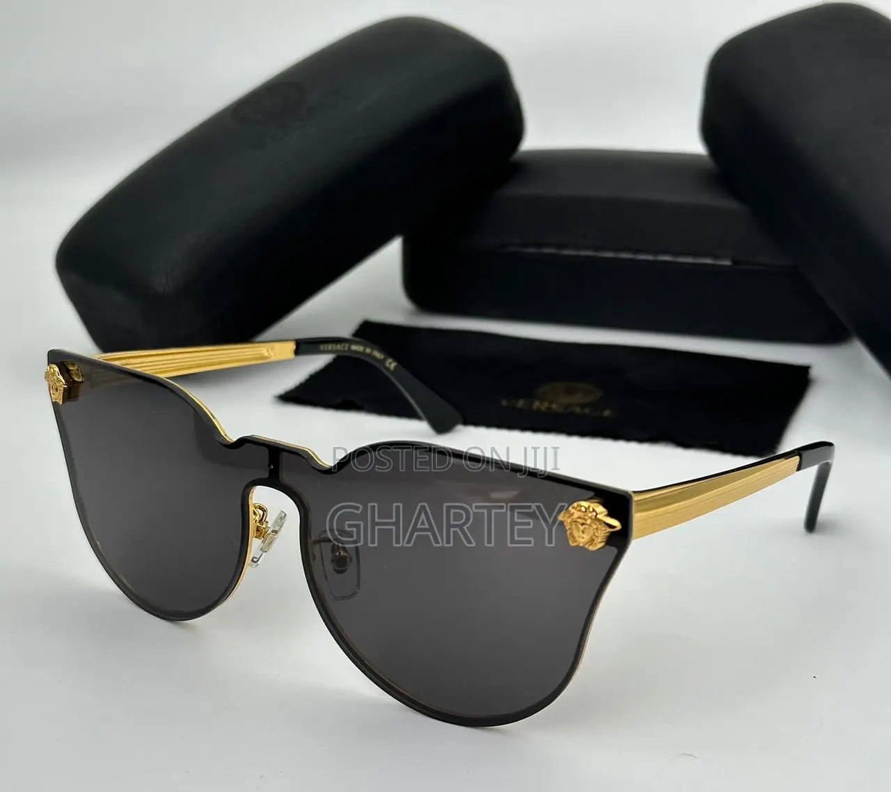 Unisex Durable Classic Sunglasses