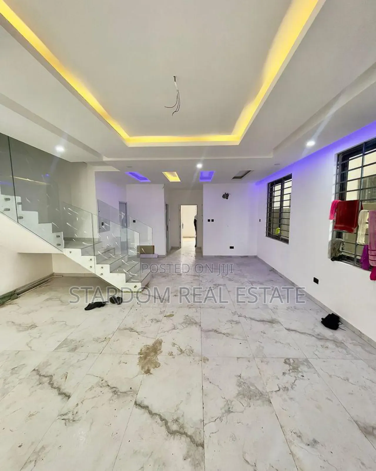 4bdrm Duplex in Adjiriganor for rent