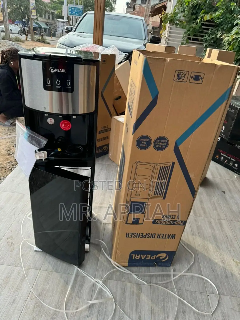 Sealed in Box Pearl PWD —3205 Electric Water Dispenser.