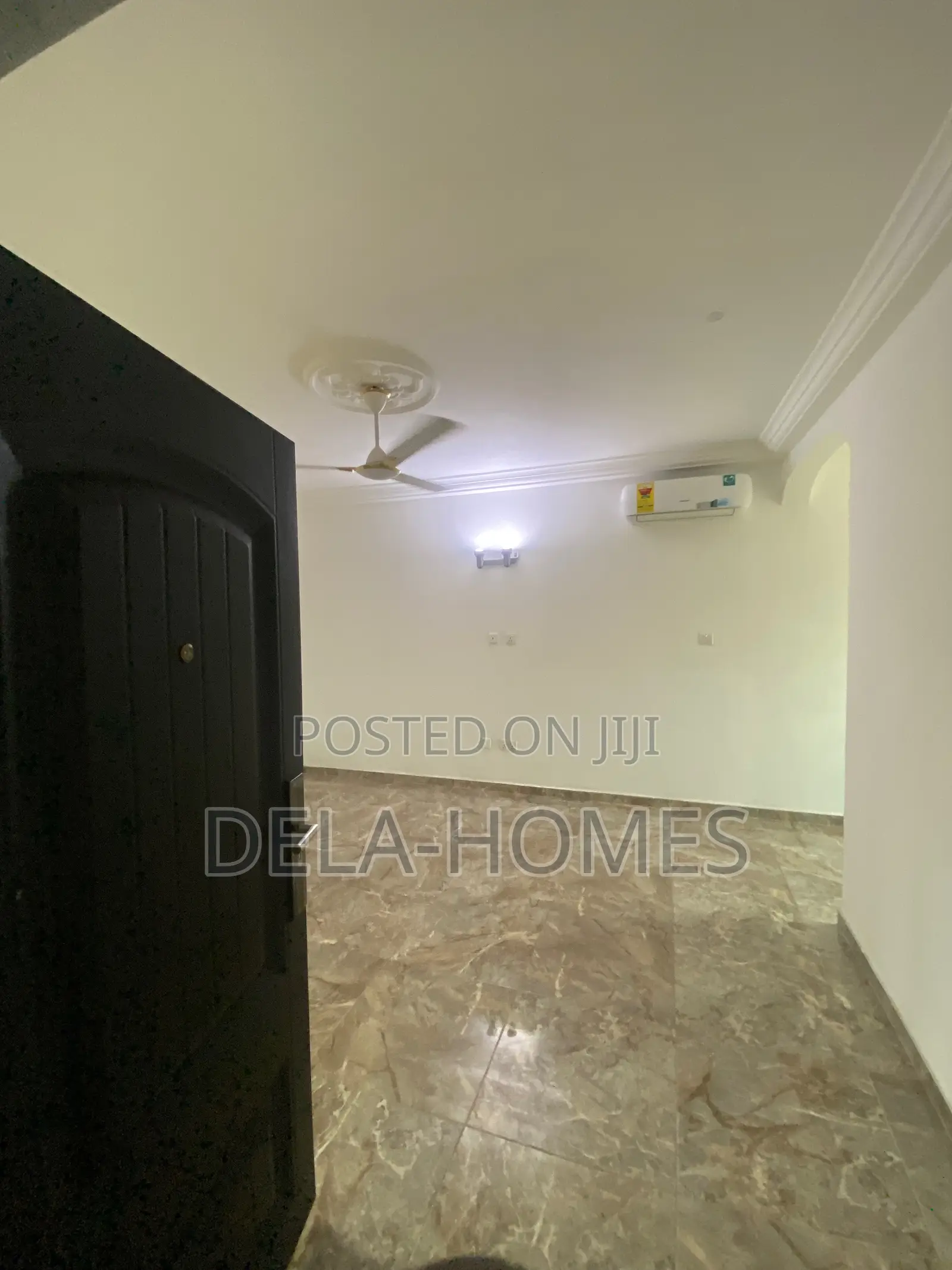 Ex-Chamber N Hall Sc for Rent at Adenta.