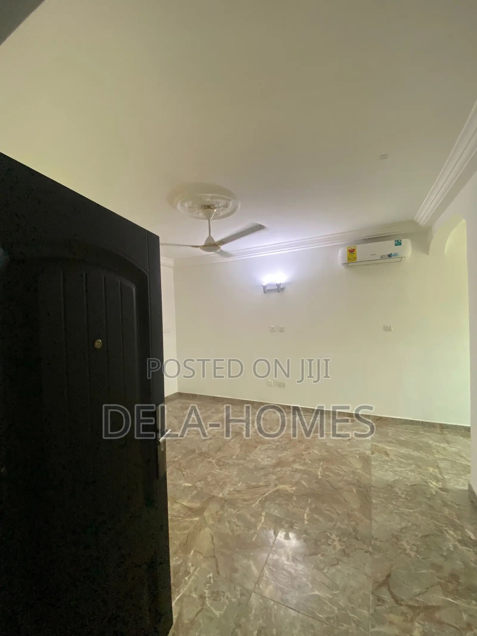 Ex-Chamber N Hall Sc for Rent at Adenta.