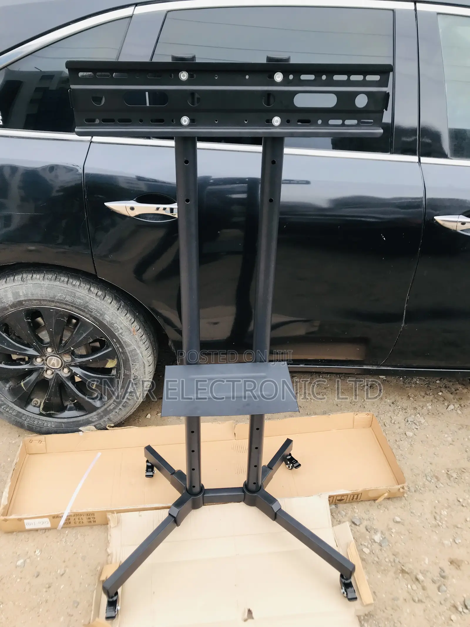Durable Mobile TV Stand Rolling Movable for Most 32"-70