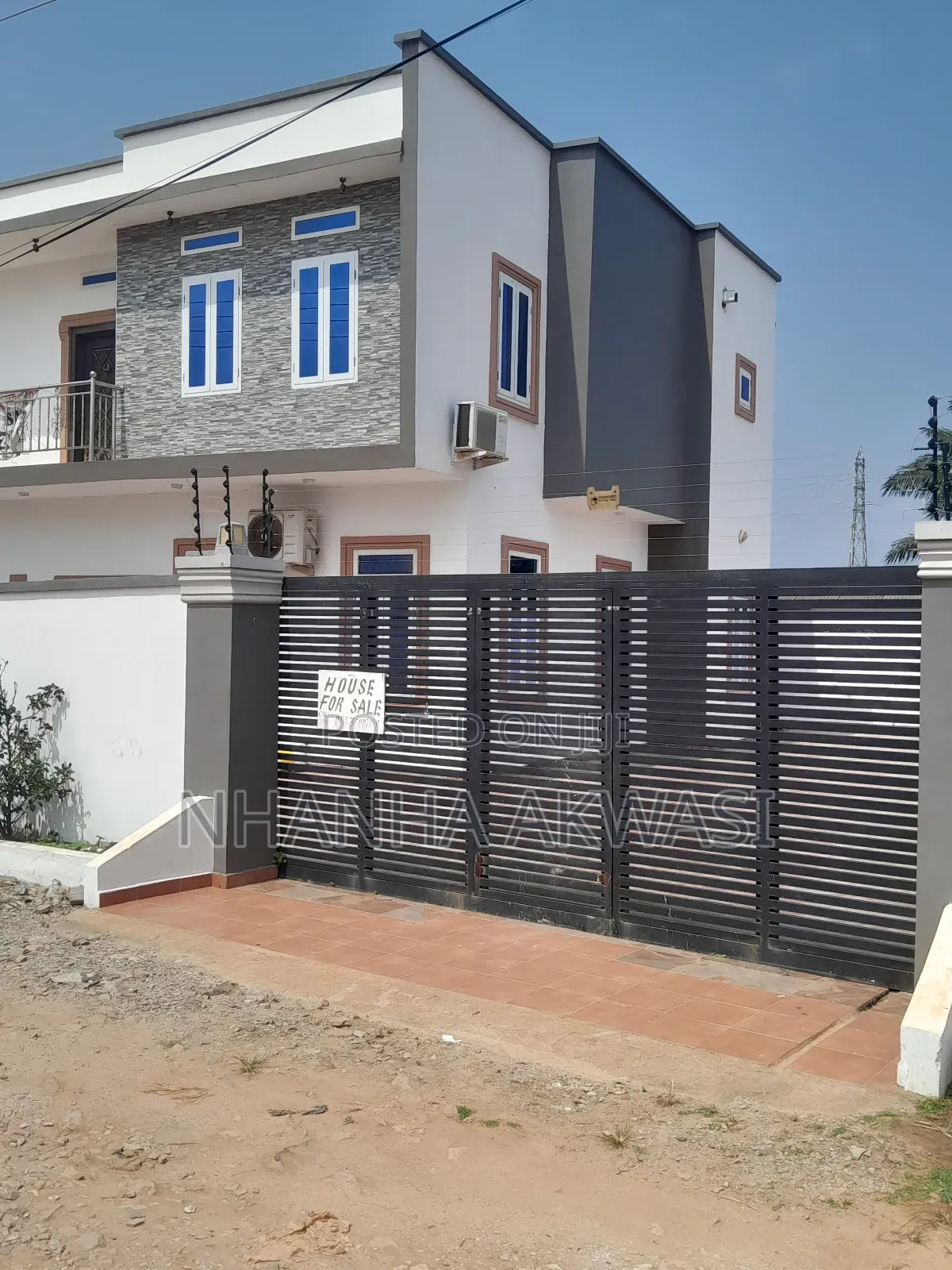 5bdrm House in Lashibi, Tema Metropolitan for sale