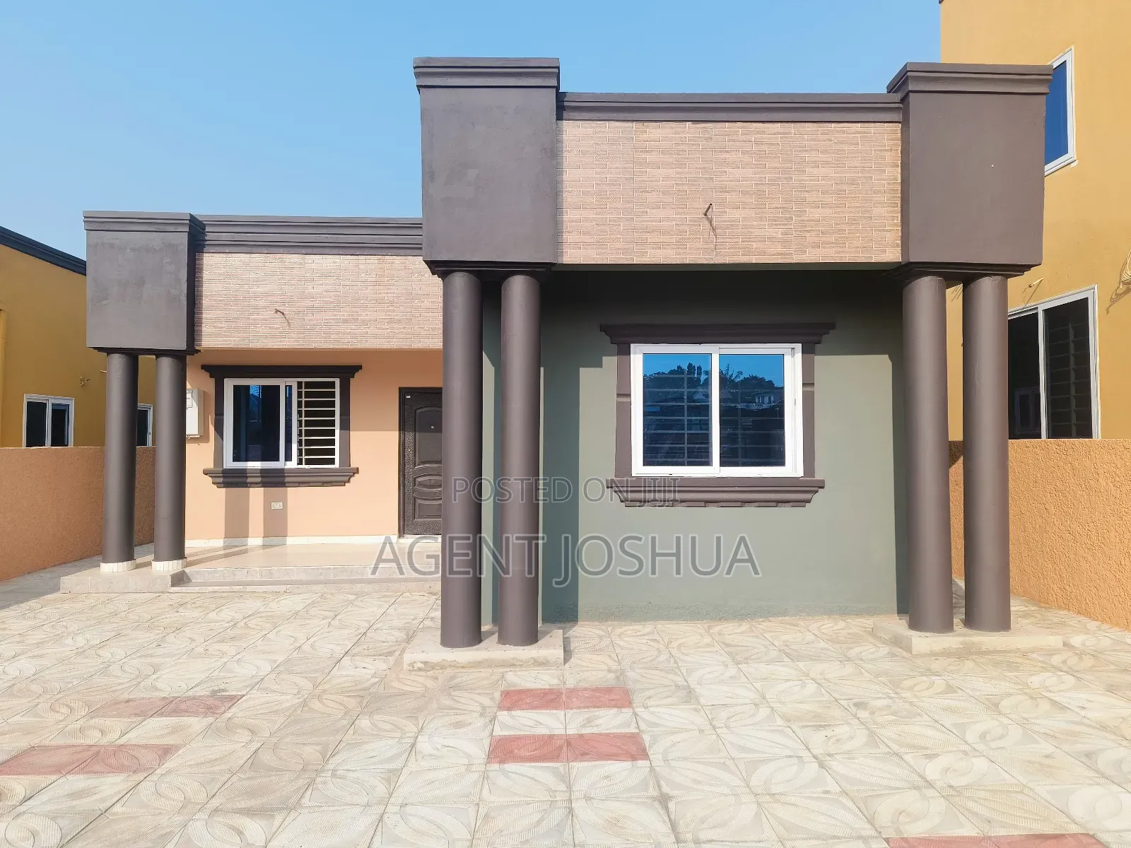3bdrm House in Justice Tawiah, Spintex for sale