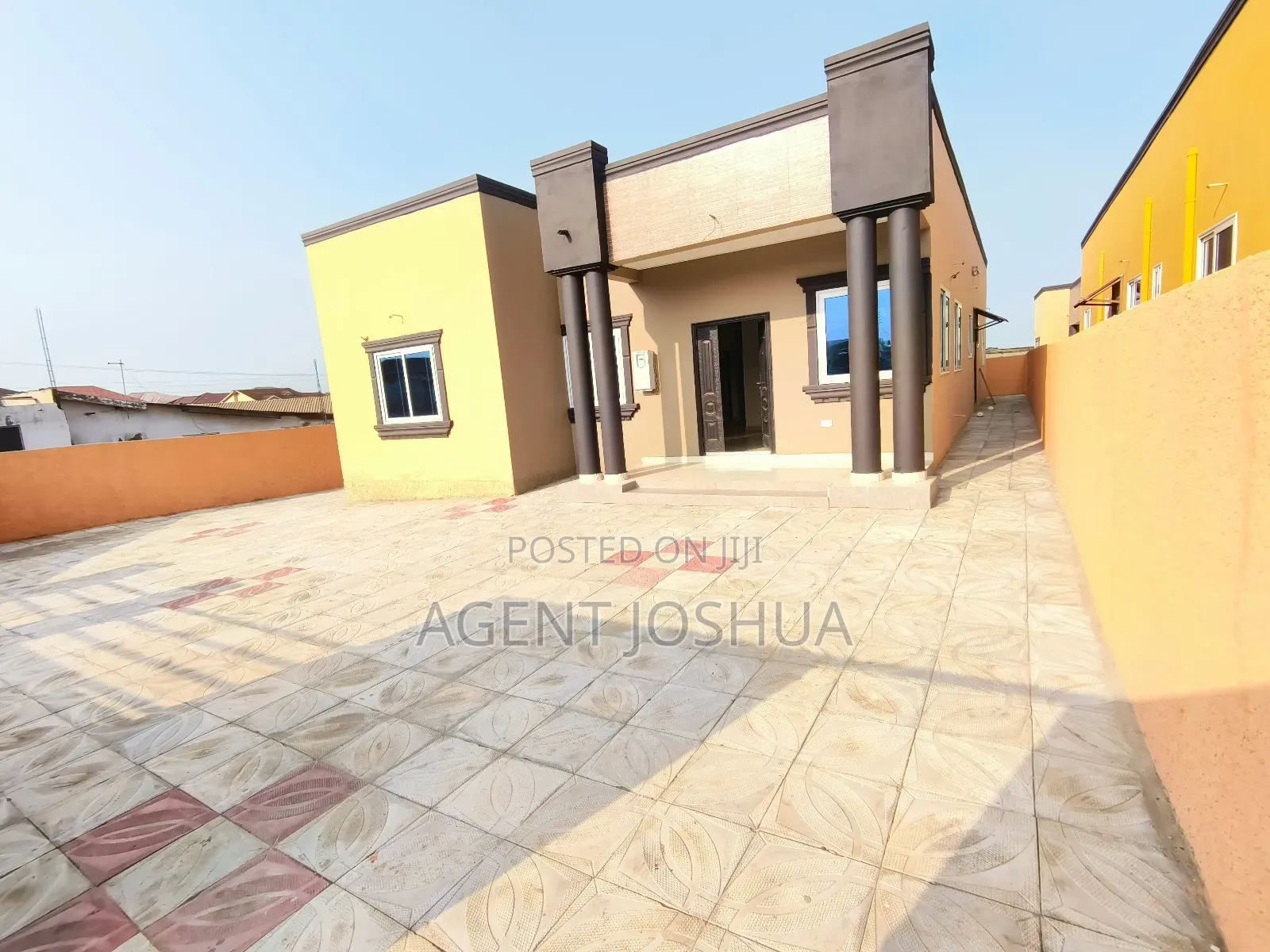3bdrm House in Justice Tawiah, Spintex for sale