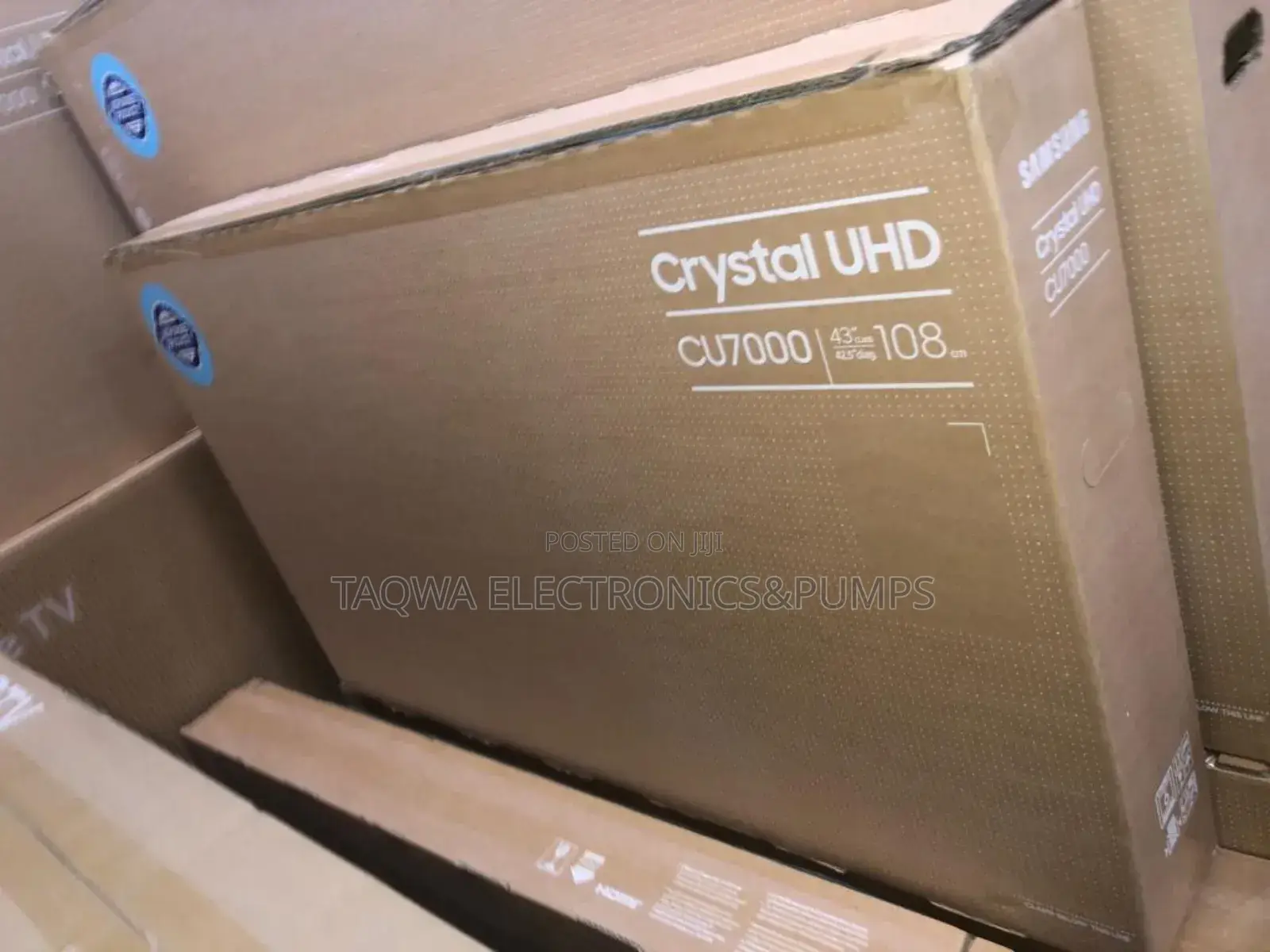 Grab the Samsung AU8000 50"Inches TV