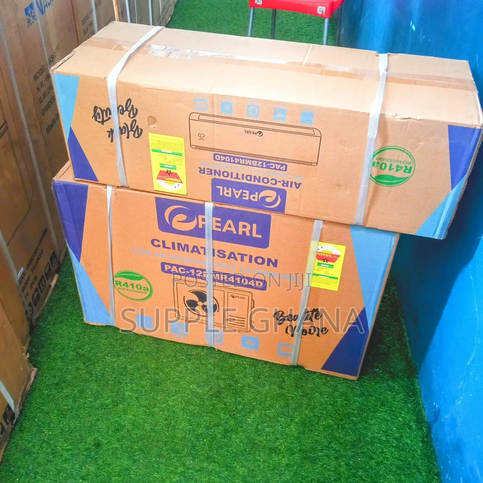 Black Beauty Pearl 1.5hp Mirror Type Air Conditioner Pearl