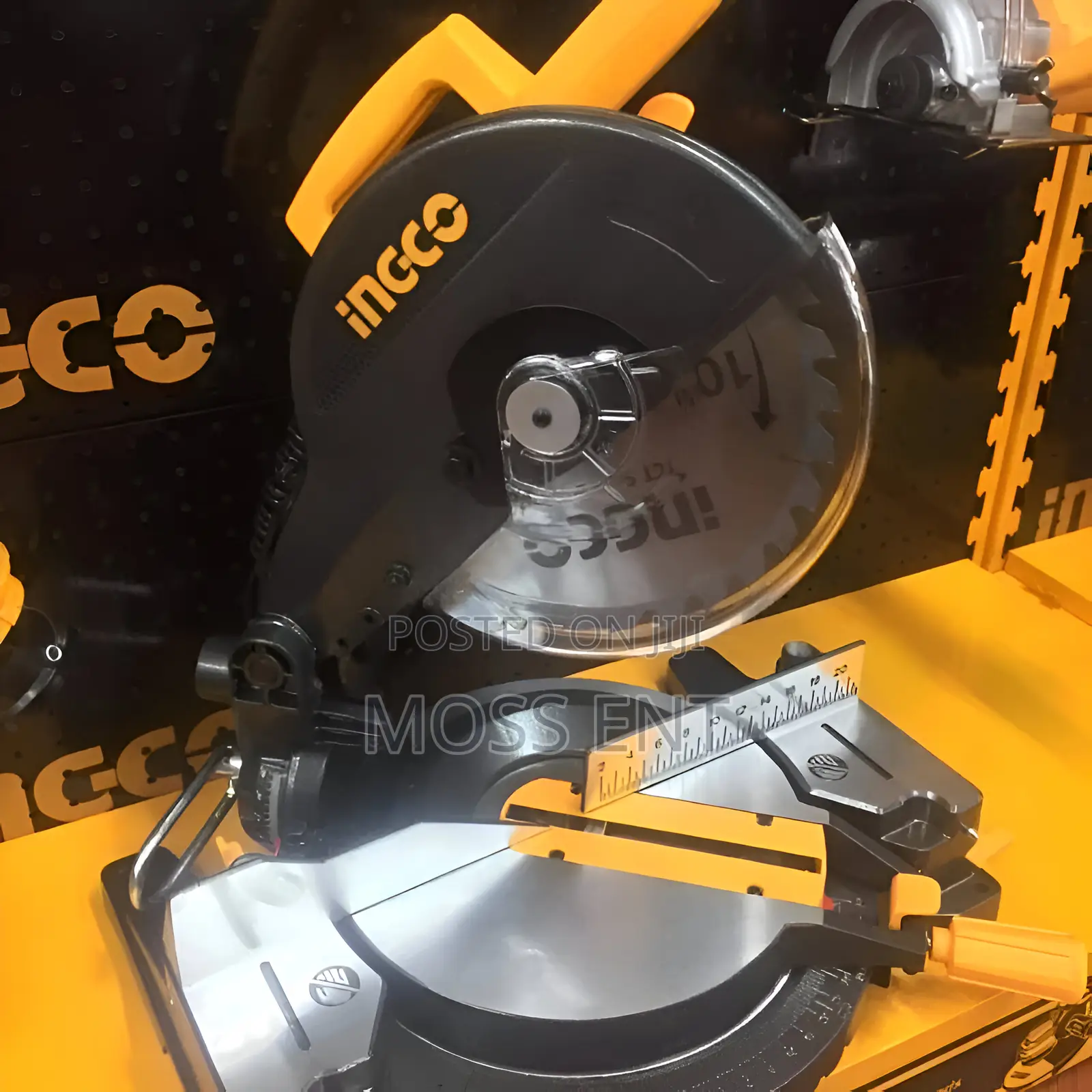 Ingco Mitre Saw 1800w - Old - Bms18001