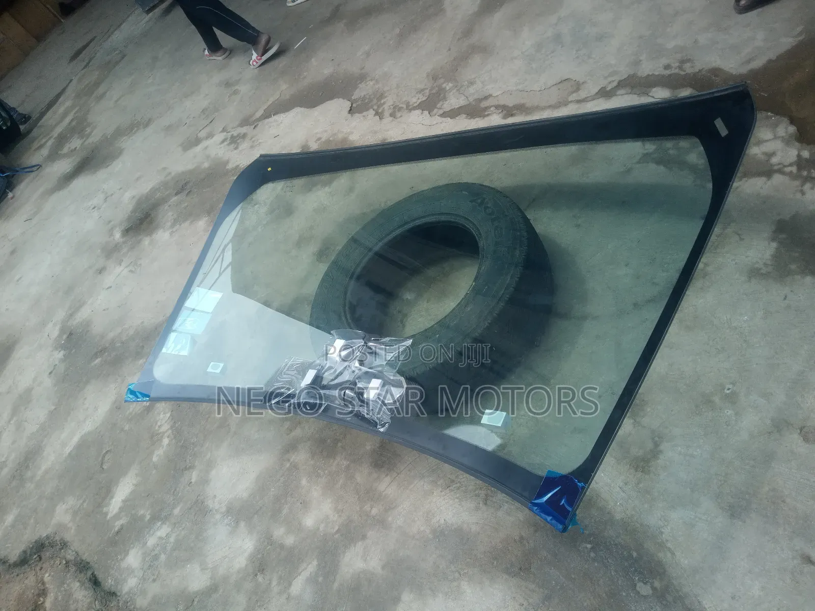 Range Rover Vogue 2020 Front Windscreen Double Camera