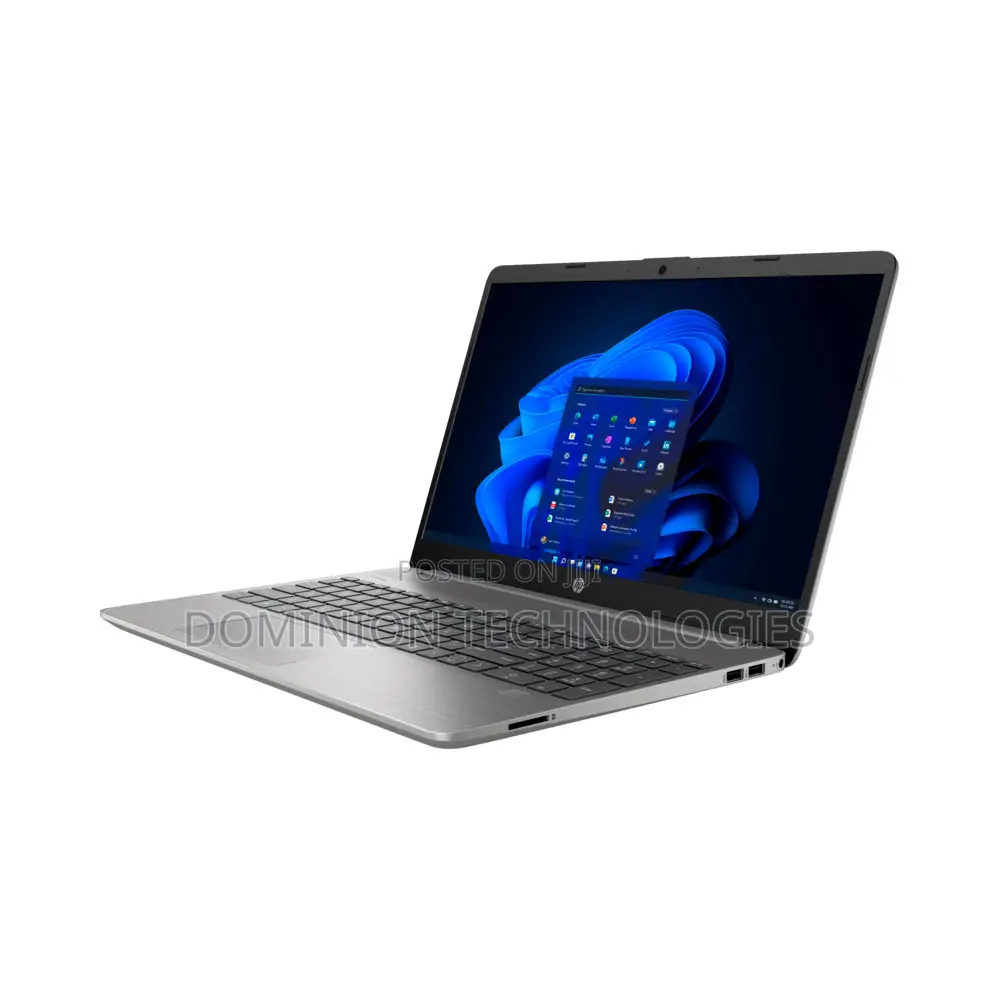 New Laptop HP 250 G8 8GB Intel Core I7 SSD 512GB