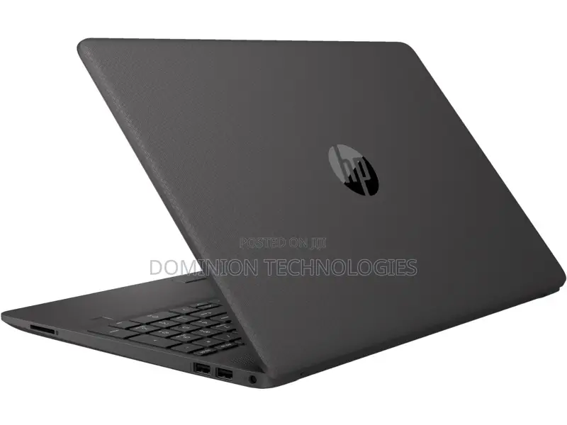 New Laptop HP 250 G8 8GB Intel Core I7 SSD 512GB