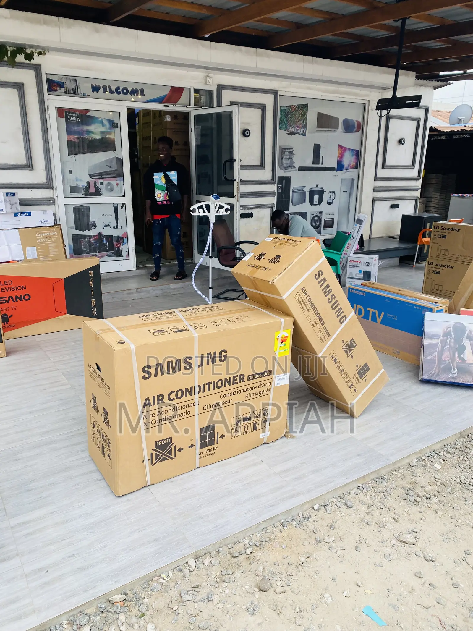 Uniquely Designed Samsung Split Type R410 Gas 2.0hp Ac.