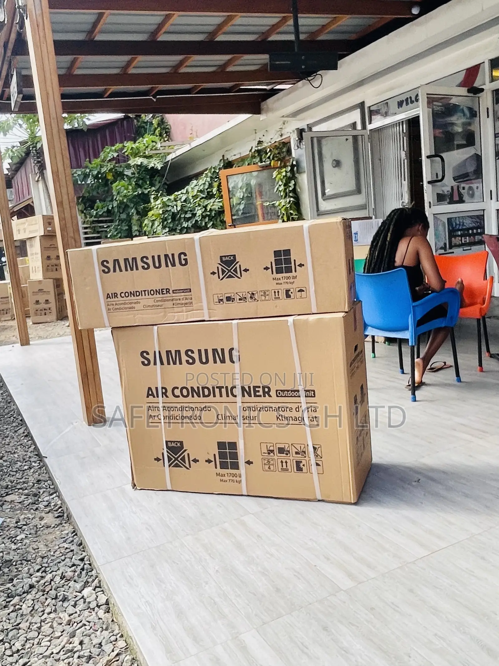 2.5hp (White) Durable Samsung R410 Gas AC