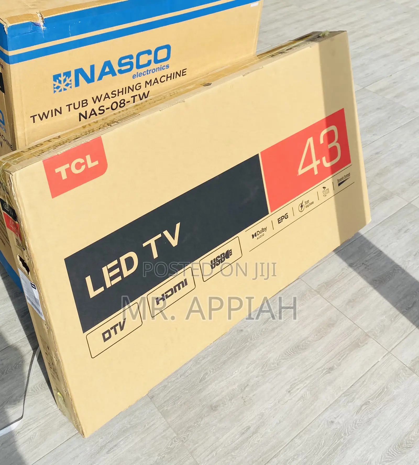 Uniquely Designed TCL 43D3200 43” FHD Digital Satellite Tv