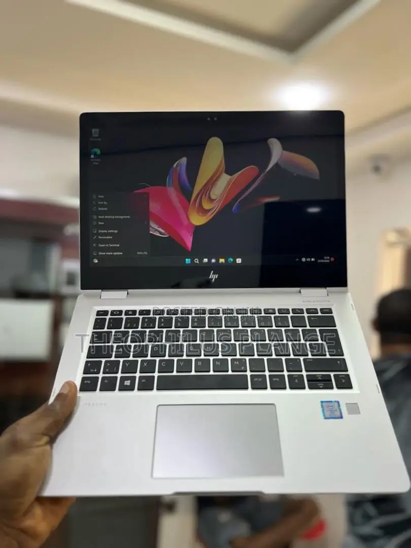 New Laptop HP EliteBook 1030 8GB Intel Core I7 SSD 256GB