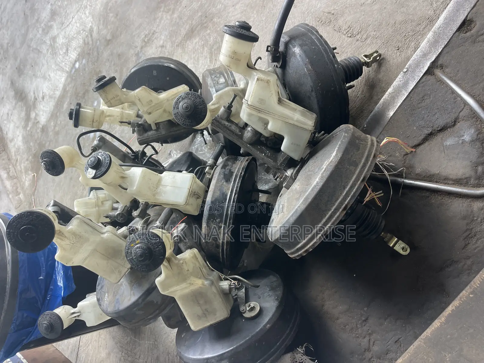 Toyota Corolla S Master Cylinder Complete