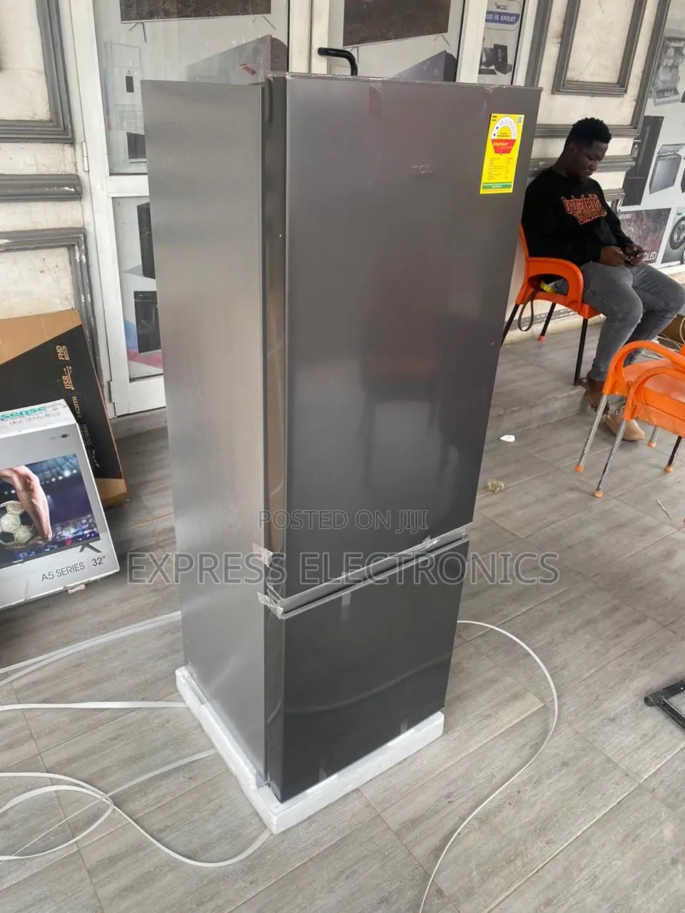 Unique TCL F163BF —Double Door Fridge