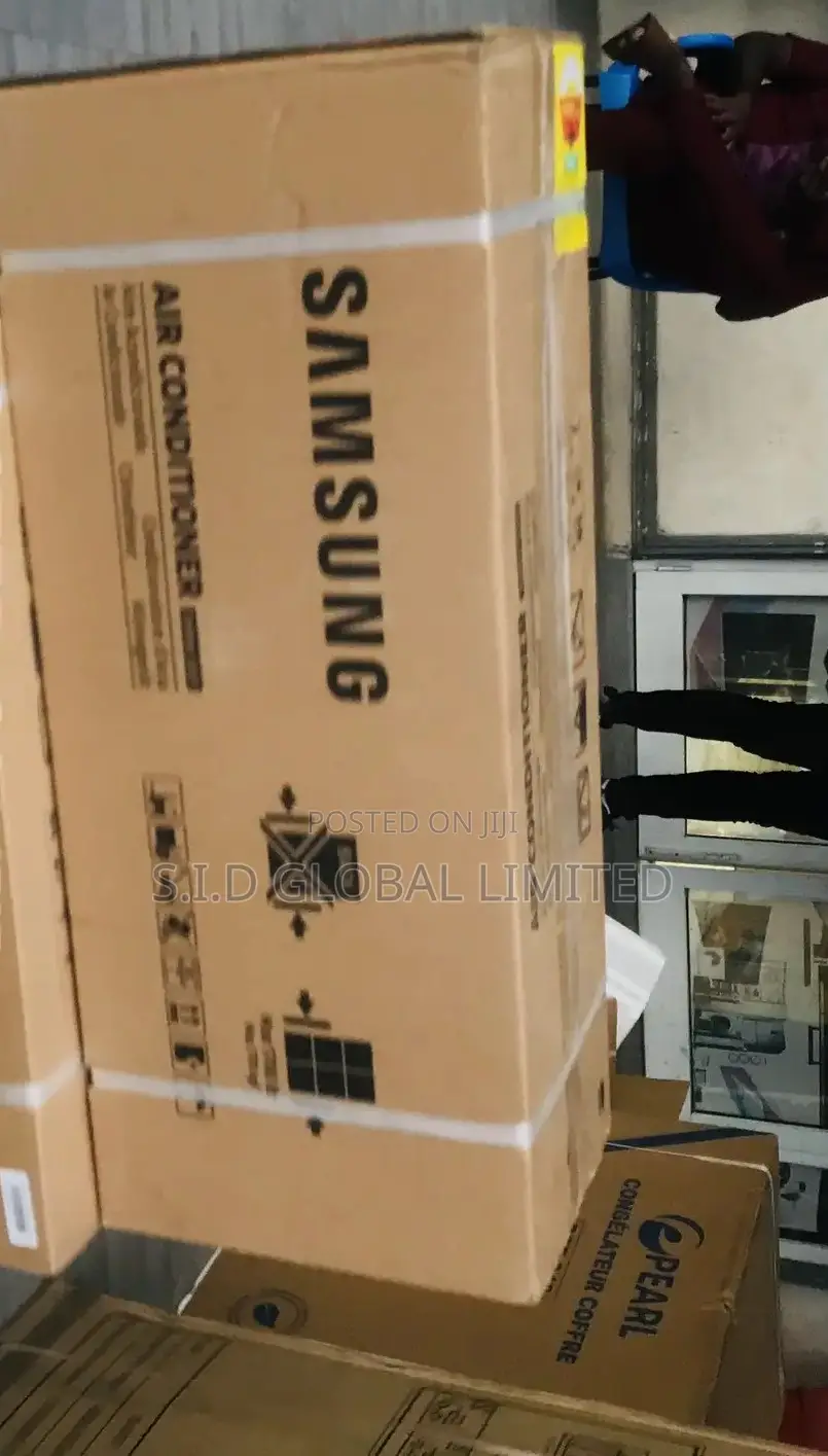 Low Noise SAMSUNG-1.5HP-R410-SPLIT-AC-AR12TRHGAWK/GA