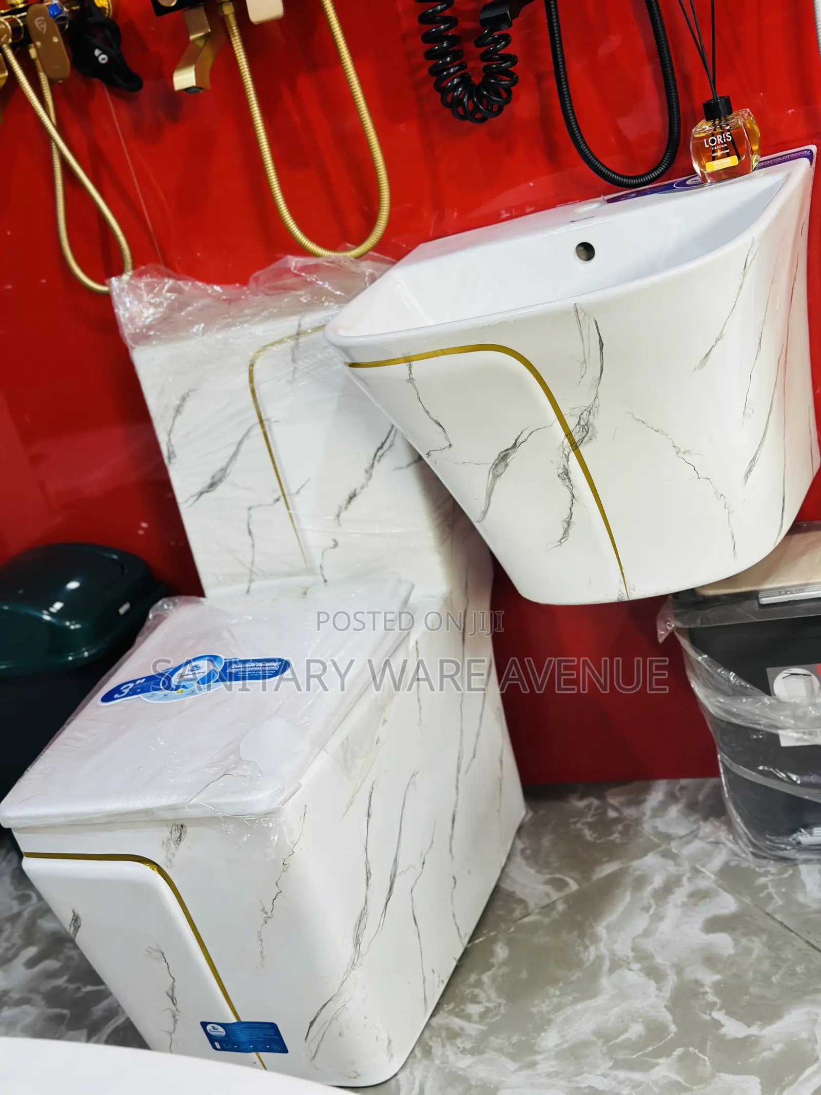 Complete Toilet Seat + Hanging Basin - Water Closet Basin