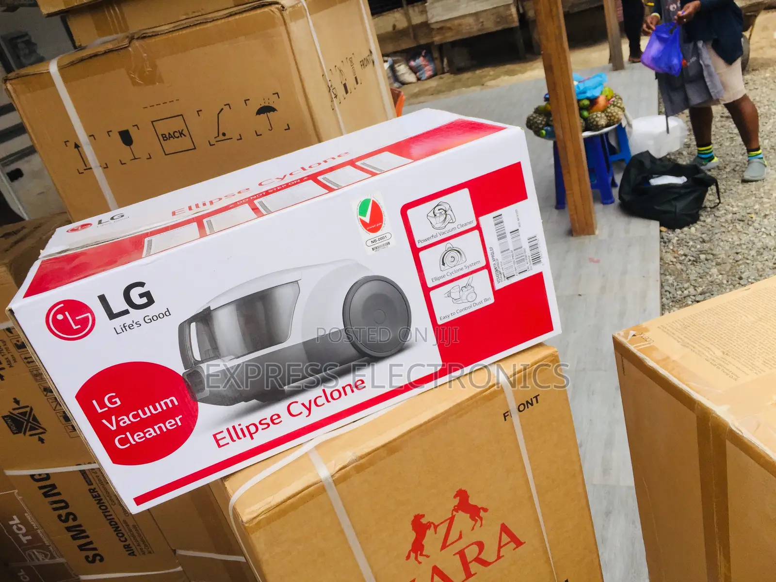 Less Expensive Vacuum Cleaner VC5420NNTR LG