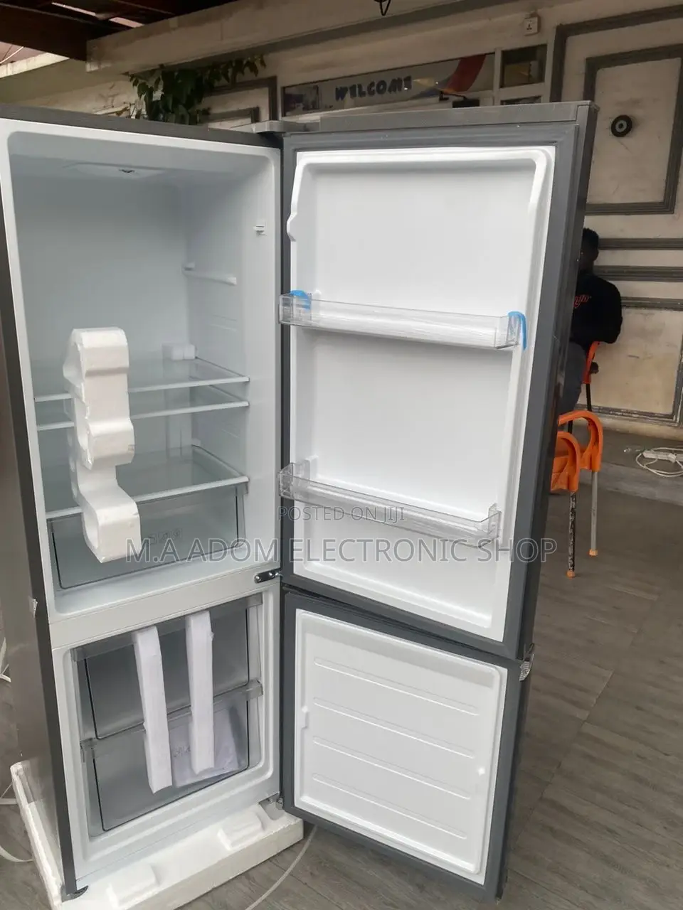 Quality Yet Affordable TCL F163BF Double Door Fridge(162L).