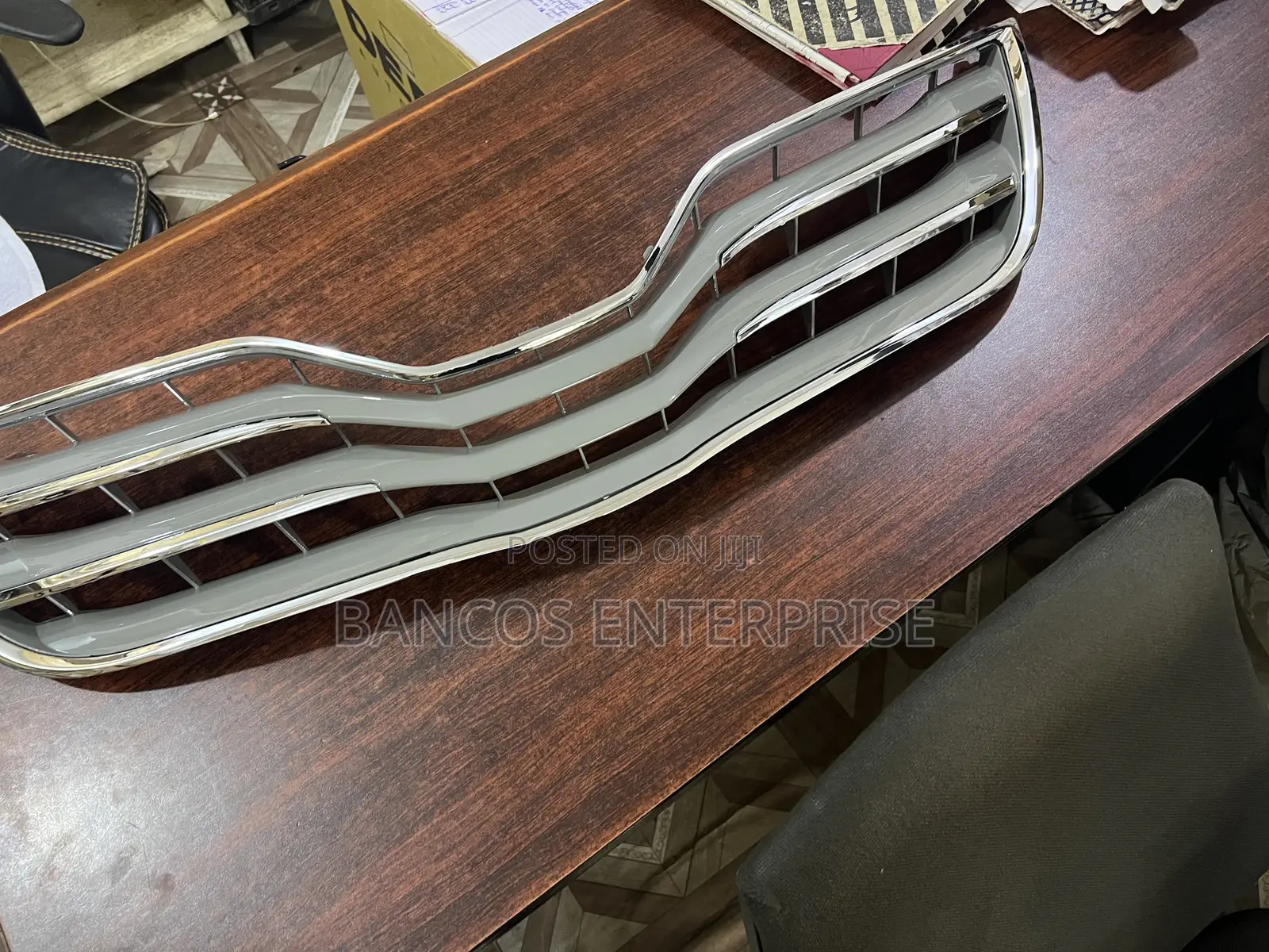 Toyota Camry 2010 Top Grille