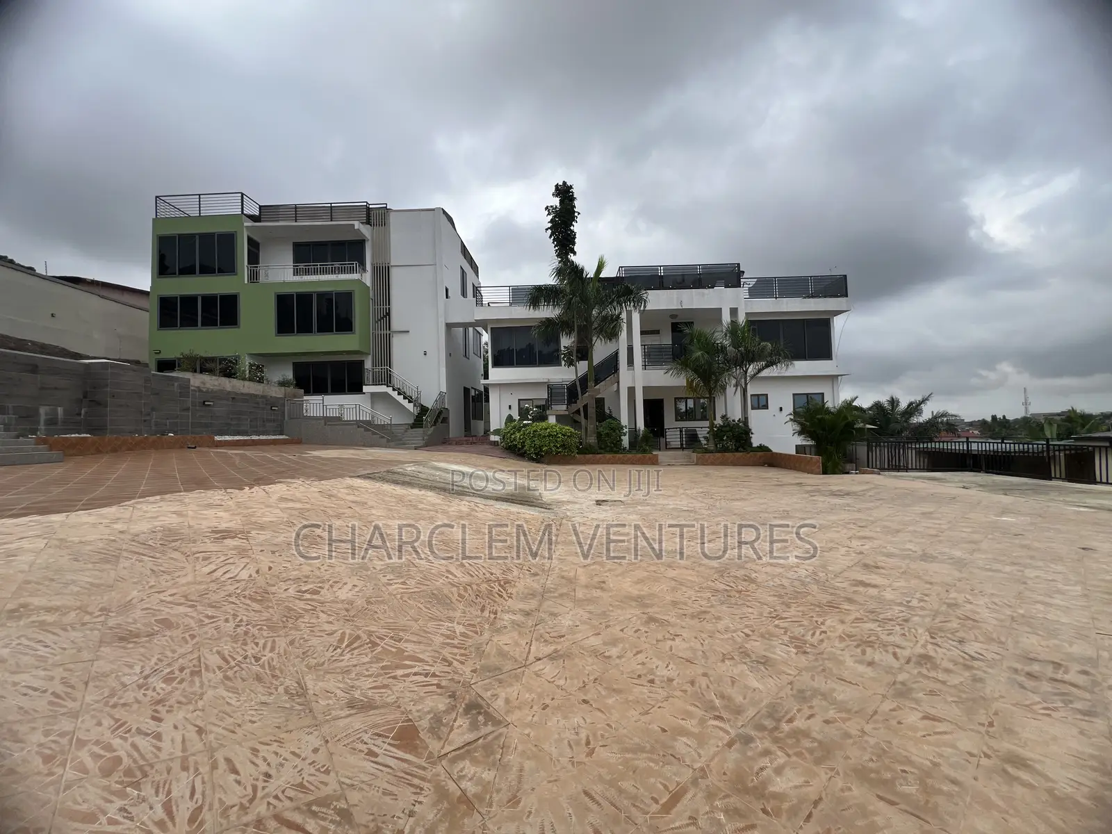 20bdrm House in Charclem Ventures, Accra Metropolitan for sale