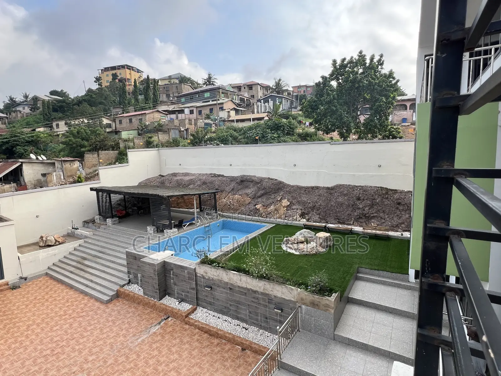 20bdrm House in Charclem Ventures, Accra Metropolitan for sale