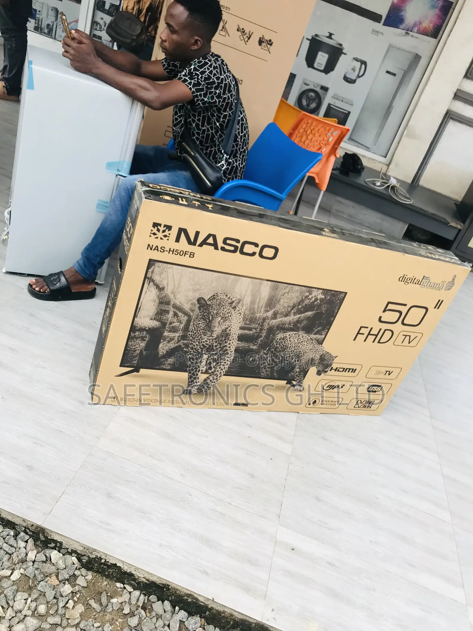 Brand New 50 Inch Digital Satellite Nasco Led (Black) Tv
