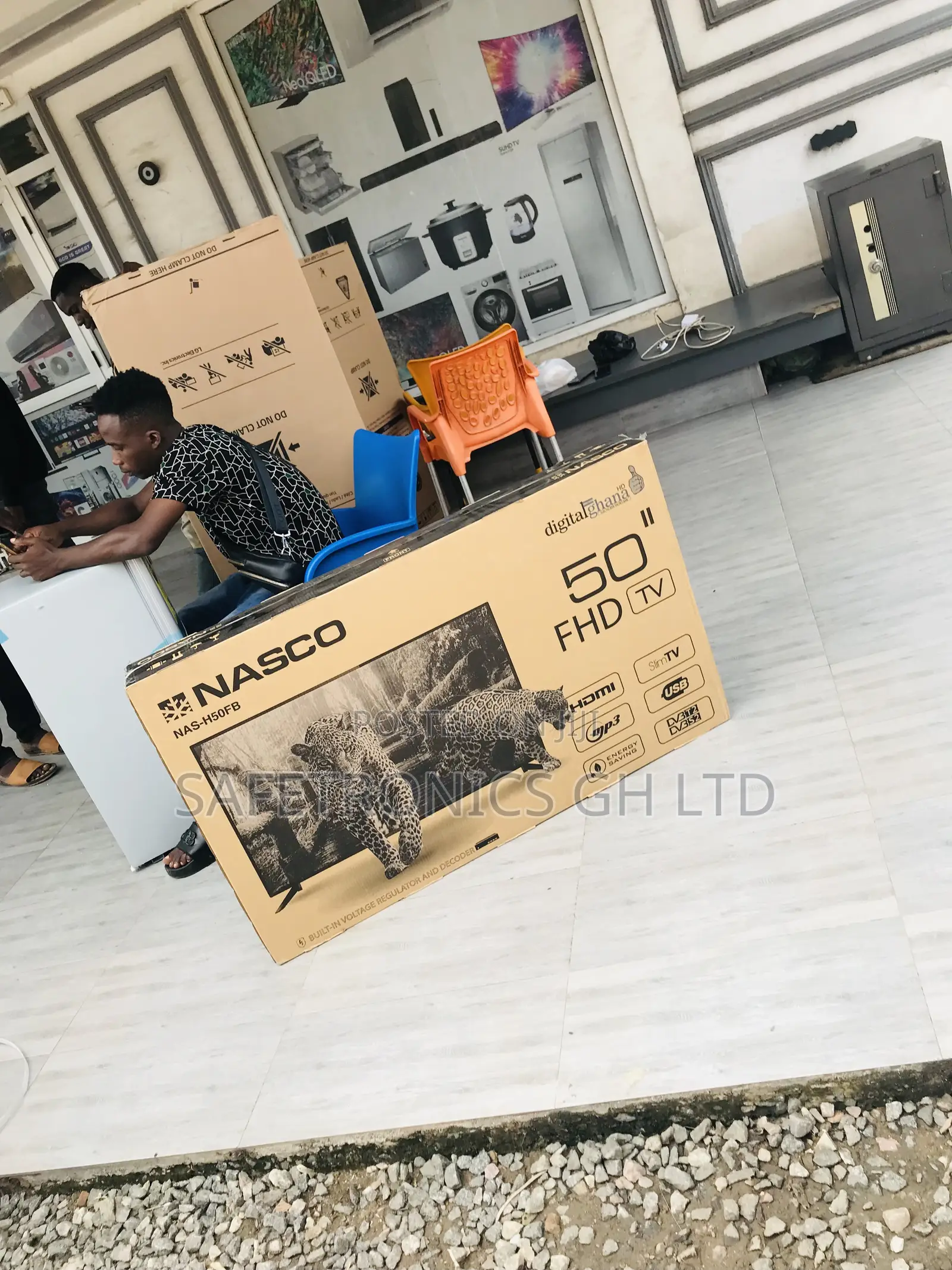 Brand New 50 Inch Digital Satellite Nasco Led (Black) Tv