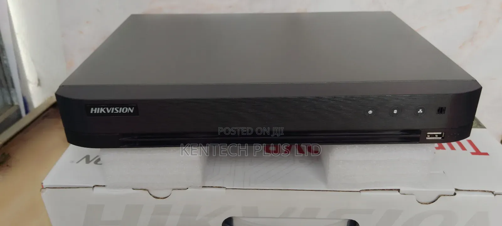 8ch Hikvison DVR /5mp