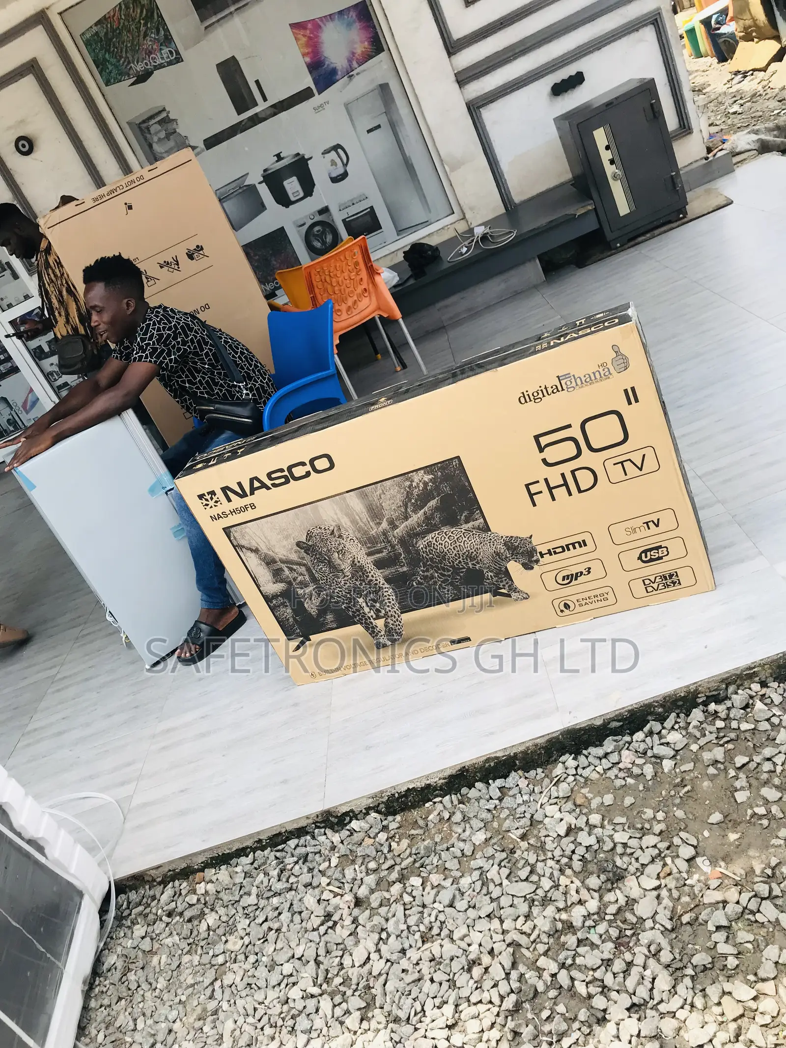 Reliable Nasco Digital Satellite 50 Inch (Black) Tv