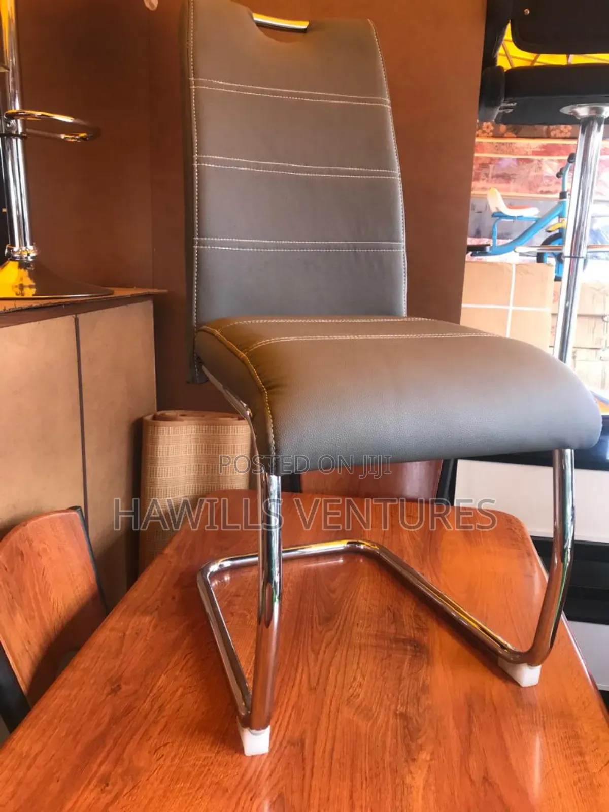 Dining Leather