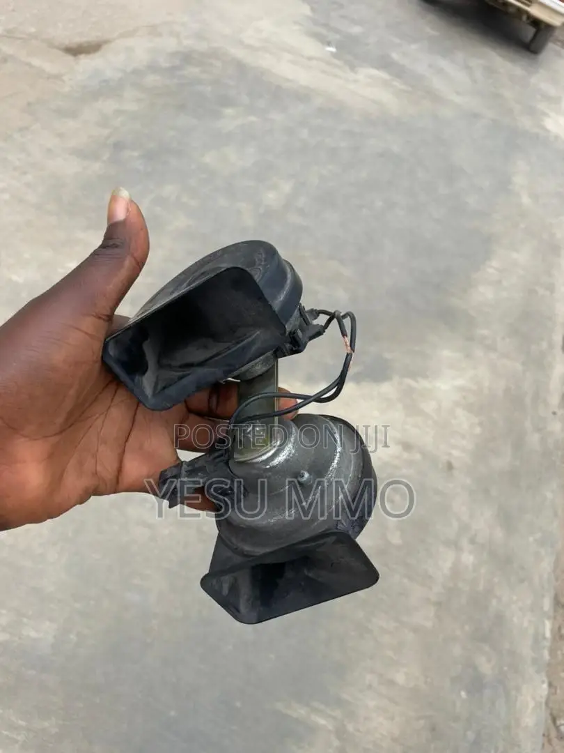 Universal Steering Horn