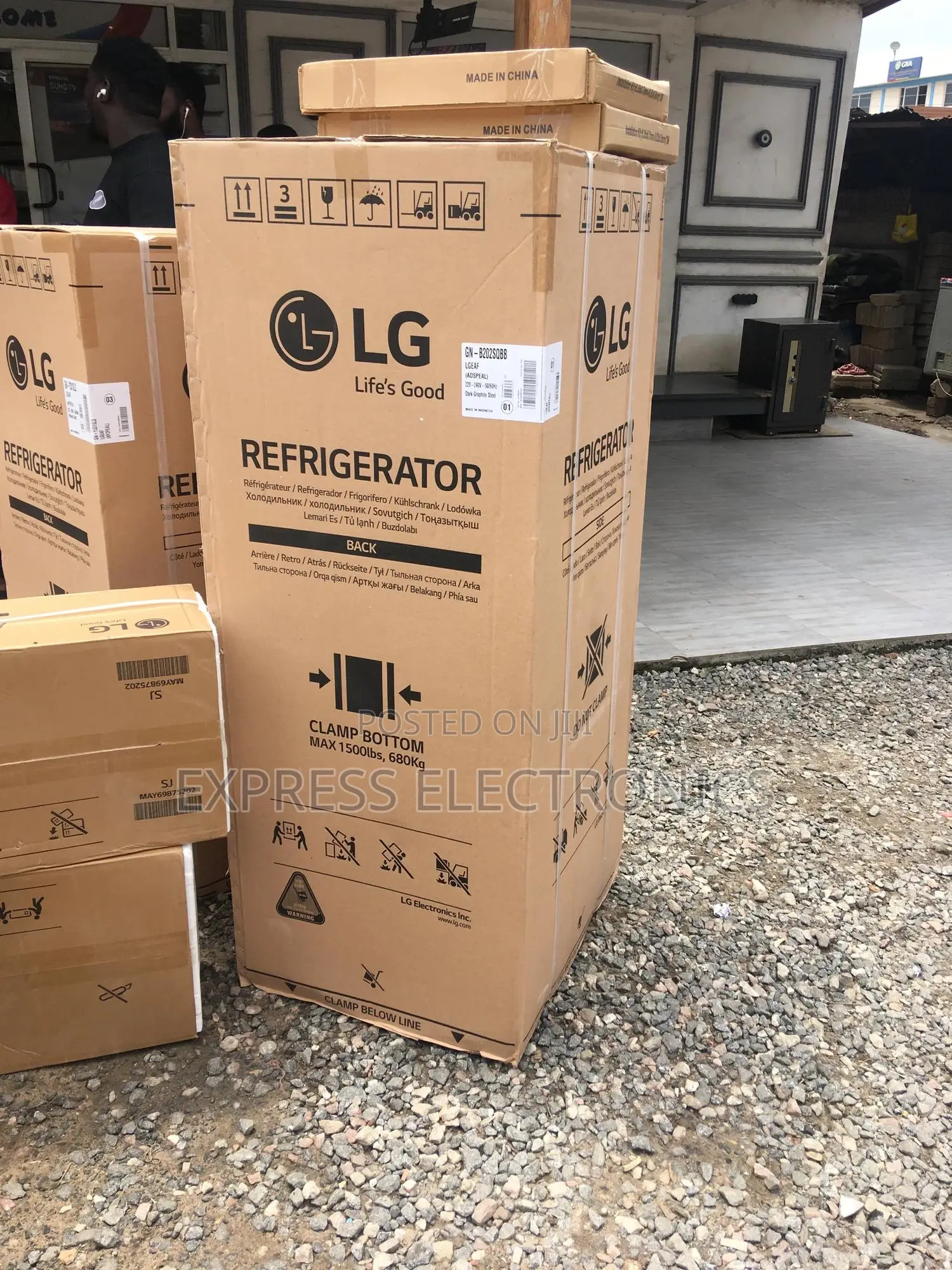 Better Deal on GN-B202SQBB —LG Fridge