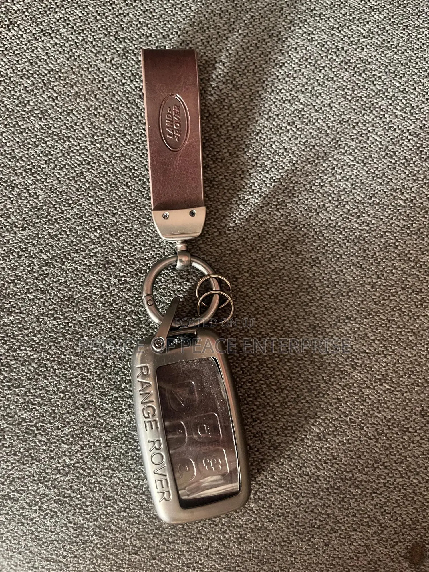 Range Rover Remote Metallic Cover