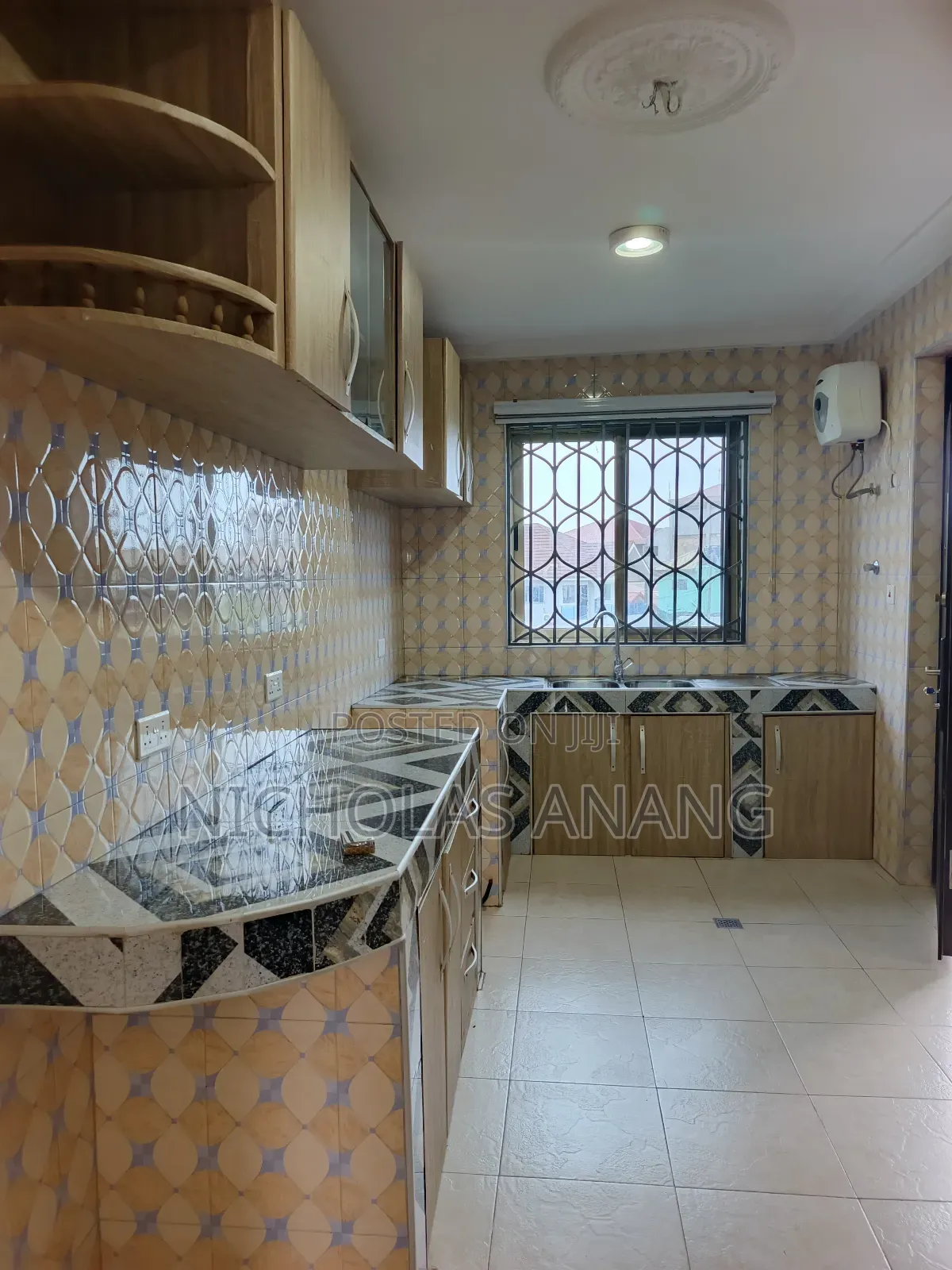 3bdrm Apartment in Dorns Properties, Tseaddo for rent