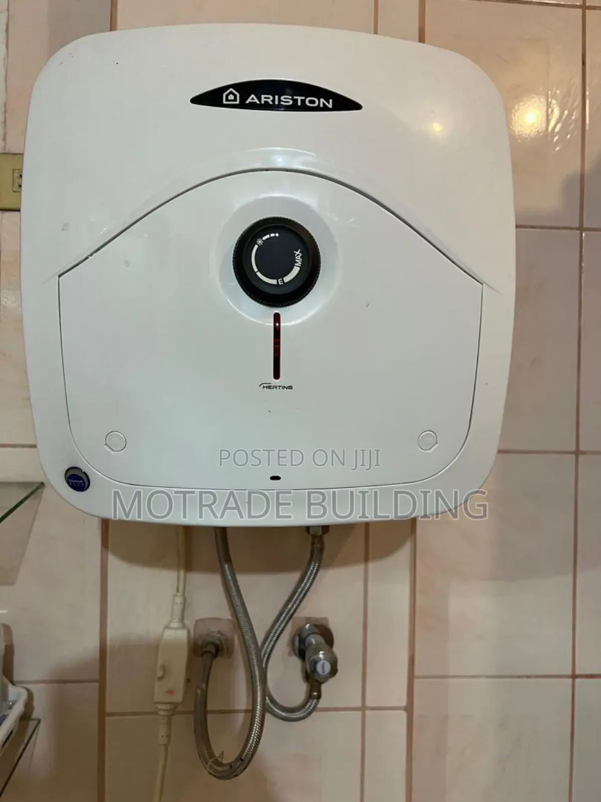 Ariston Water Heater (30 L)