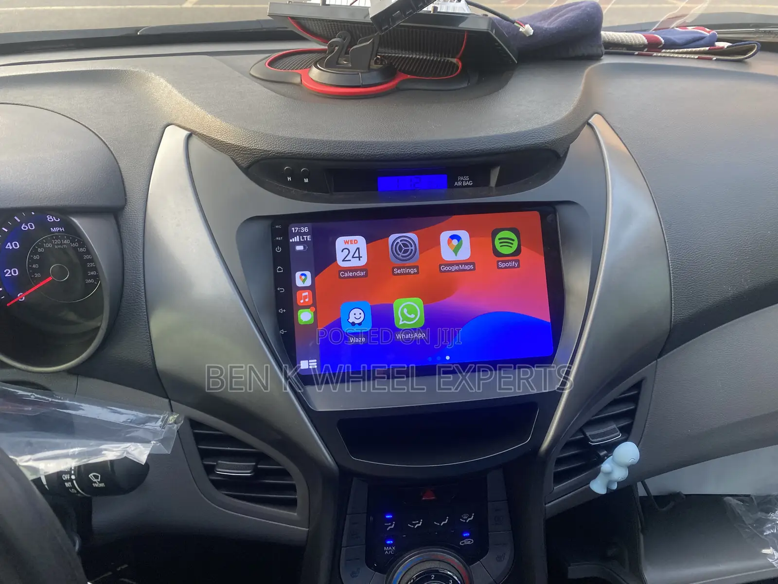 Hyundai Elantra Carplay Android Auto Screen-