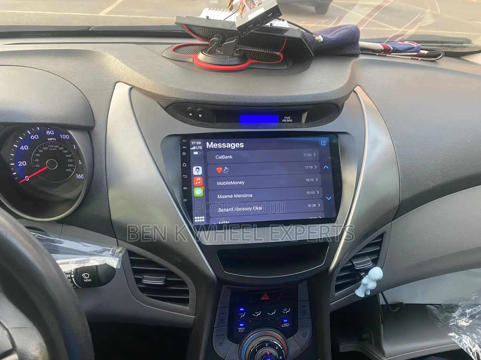 Hyundai Elantra Carplay Android Auto Screen-