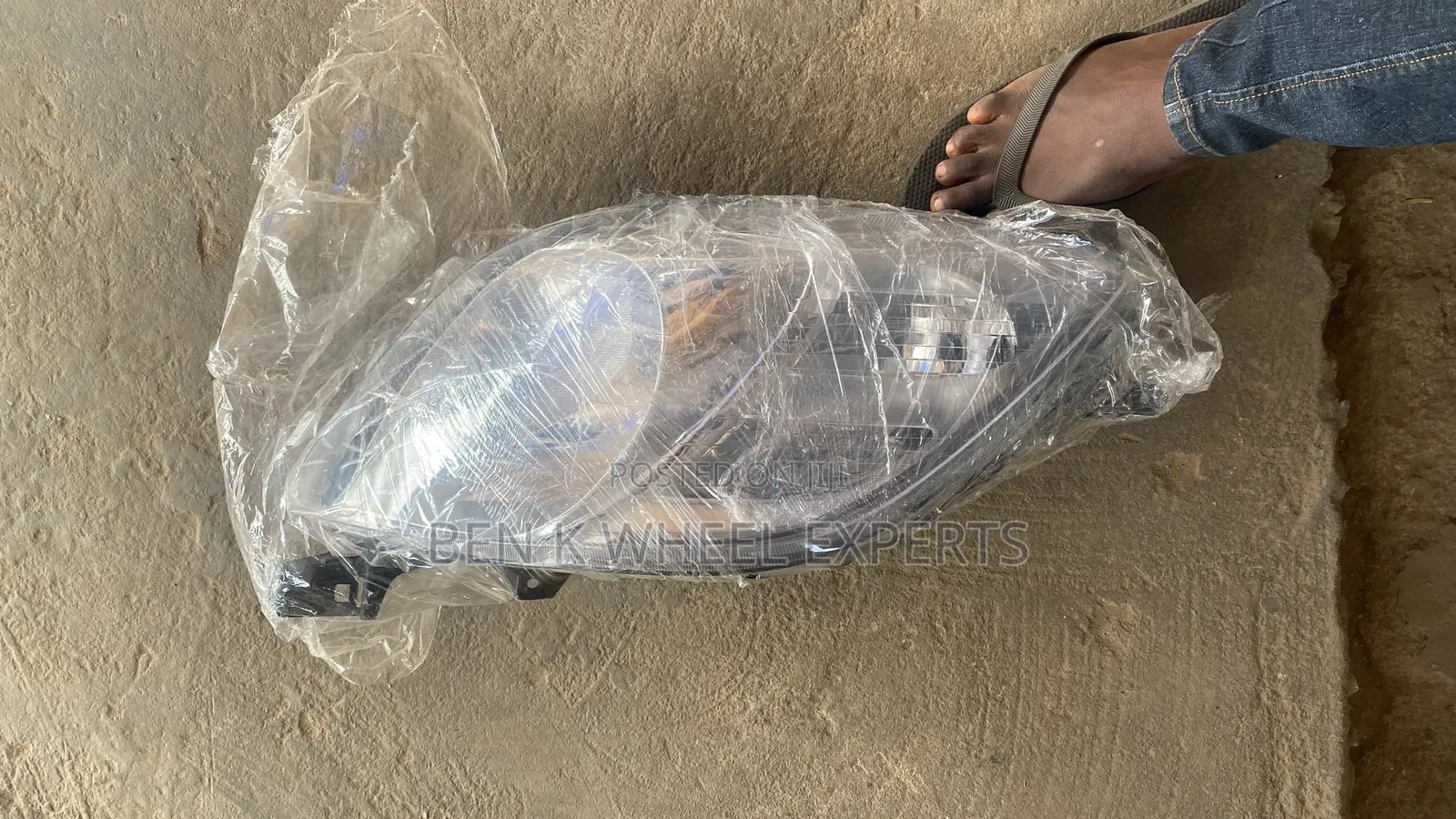 Brand New Toyota Vitz Headlights 2006-8