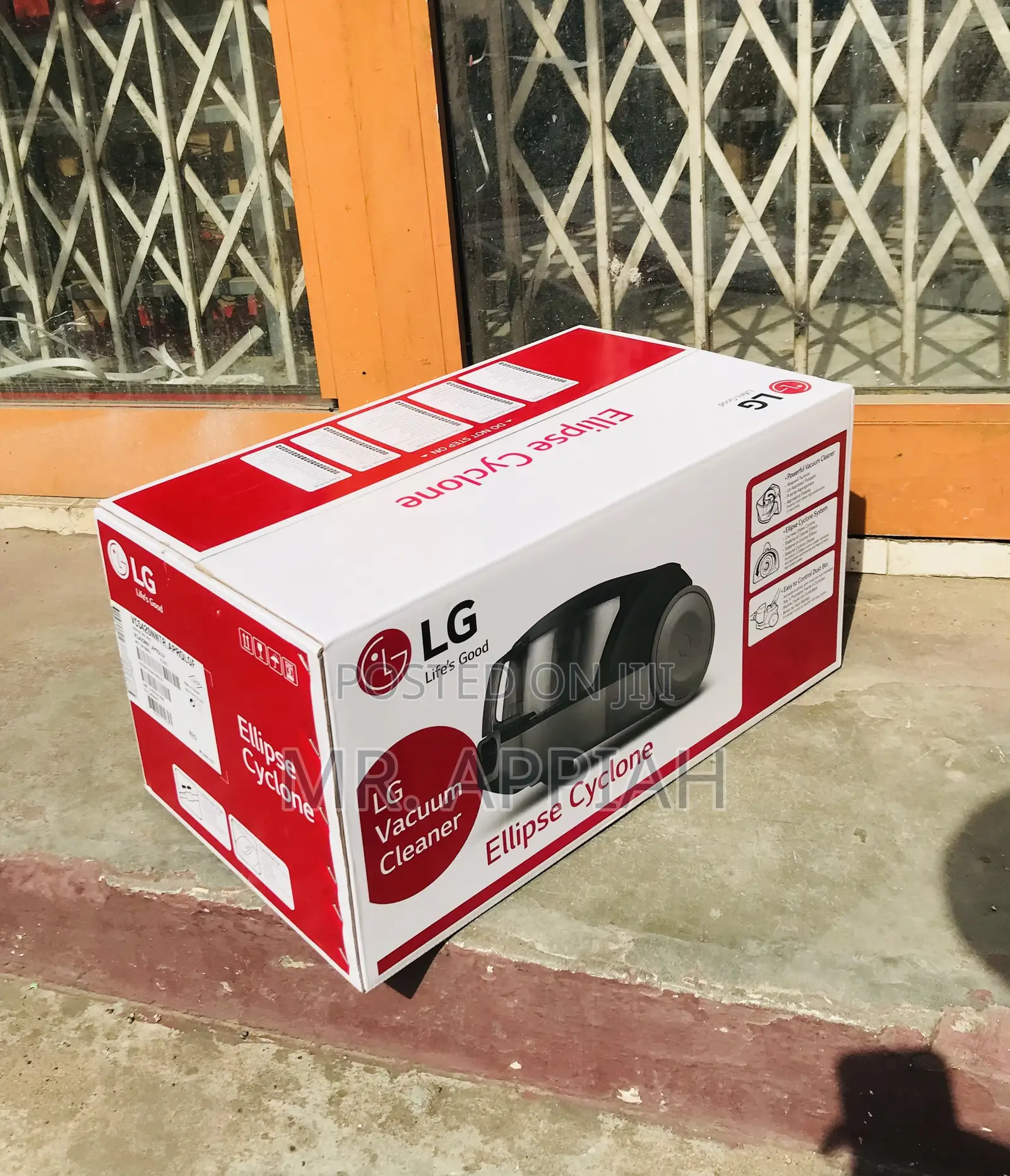 Reliable LG VC5420NNTR 2000watt 1.3LElectric Vacumm Cleaner