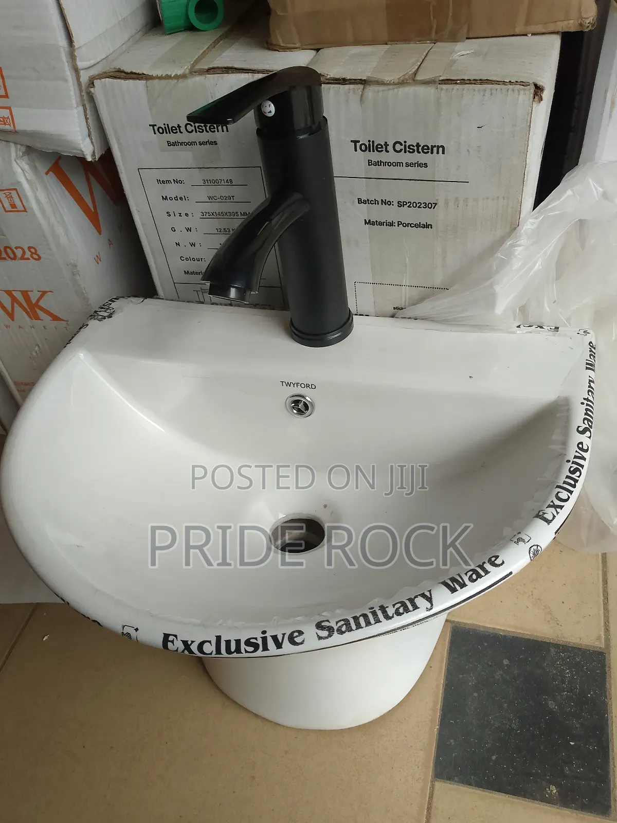 Small Wall Hung Basin With Tap, 16 Cm